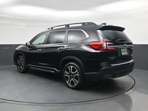 Used 2025 Subaru Ascent Touring w/ Popular Package #2 AWD/4WD image 6