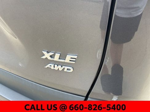 Used 2024 Toyota RAV4 XLE AWD/4WD image 11