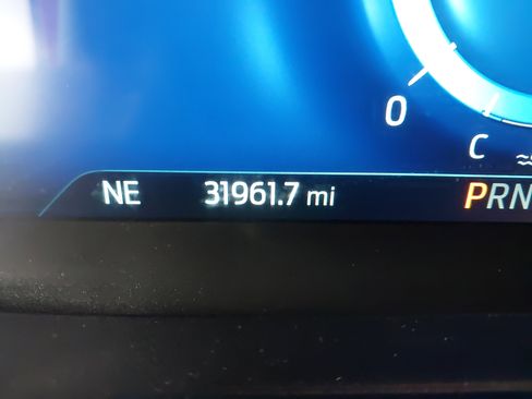 Used 2023 Ford Explorer ST image 20