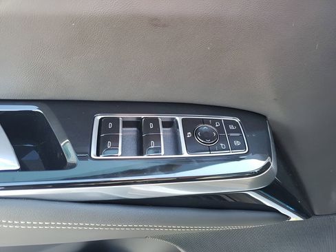 New 2026 Cadillac Escalade ESV Sport image 28