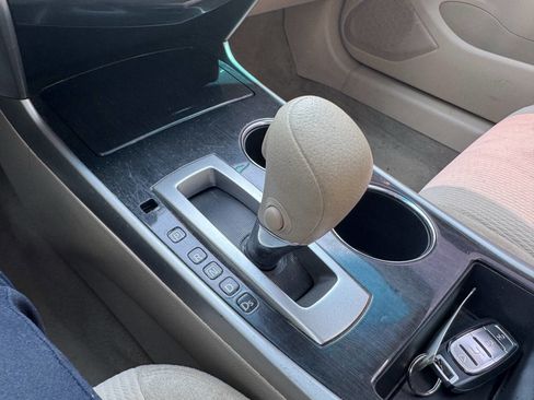 Used 2013 Nissan Altima 2.5 SV w/ 2.5SV Convenience Pkg image 18