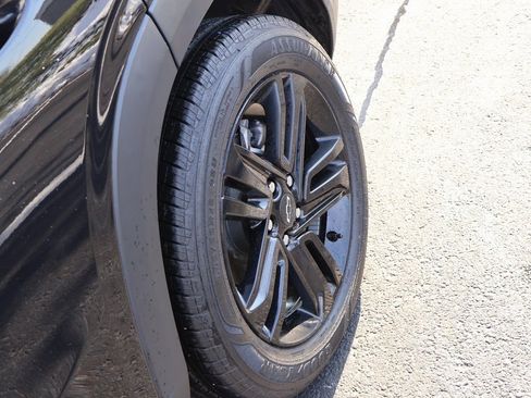 Used 2025 Chevrolet Trax ACTIV w/ Driver Confidence Package image 39