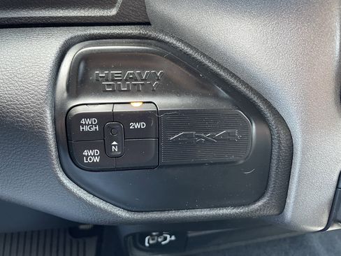 Used 2022 RAM 3500 Tradesman image 9