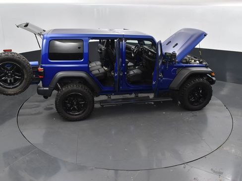 Used 2020 Jeep Wrangler Unlimited Sport image 33
