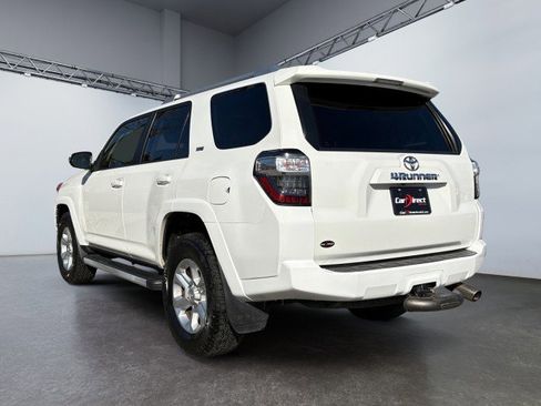 Used 2018 Toyota 4Runner SR5 Premium image 13