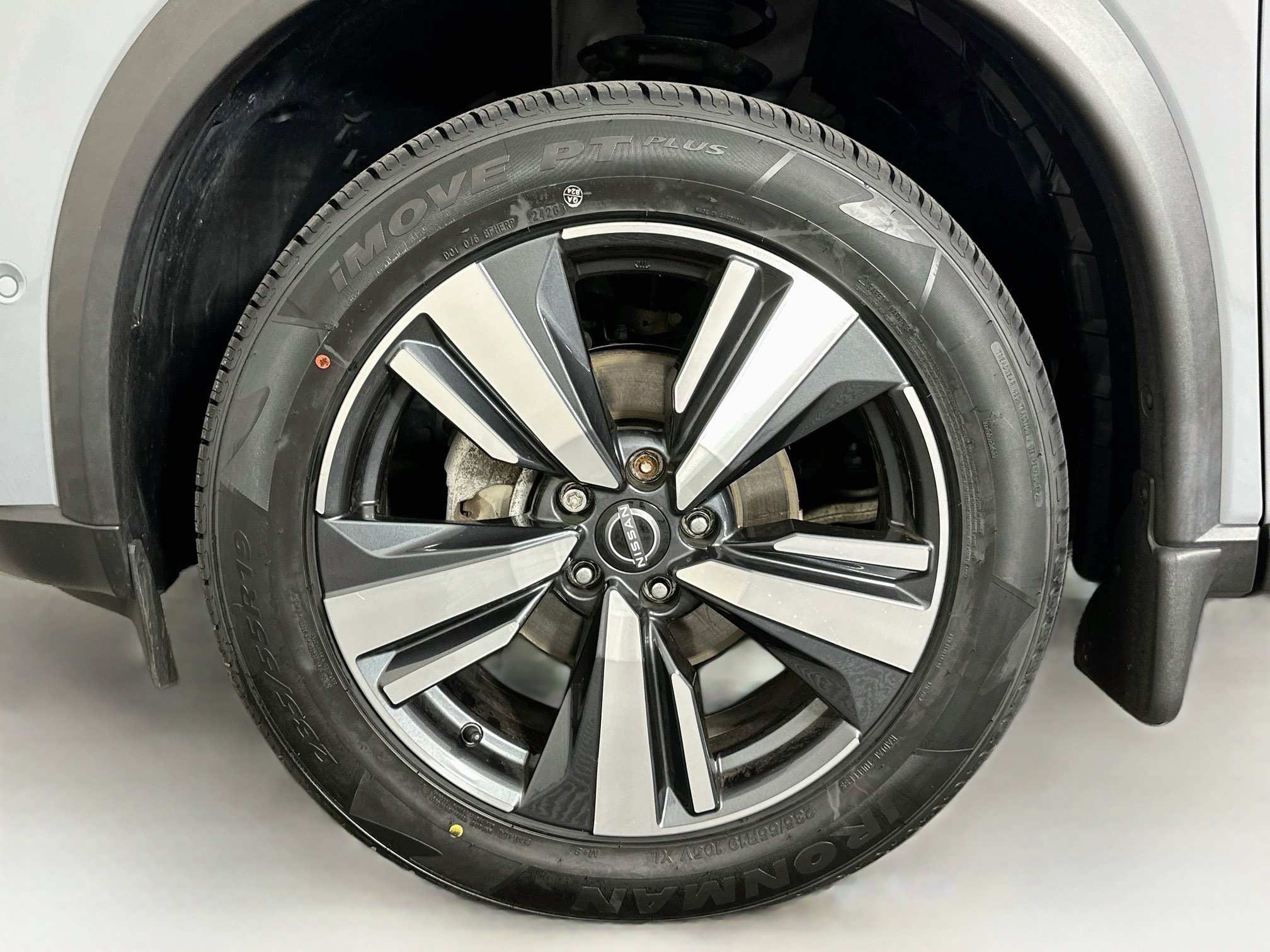 Used 2023 Nissan Rogue SL w/ SL Premium Package AWD/4WD image 11