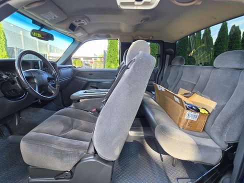 Used 2003 GMC Sierra 1500 SLE w/ Professional Package AWD/4WD image 11