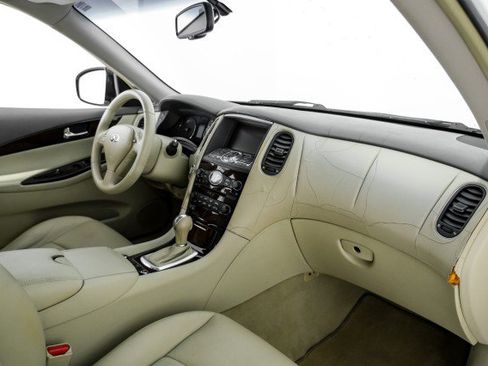 Used 2010 INFINITI EX35 Journey RWD image 10