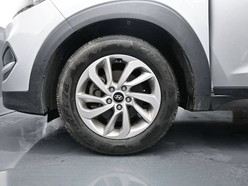 Used 2016 Hyundai Tucson SE w/ Option Group 02 AWD/4WD image 27