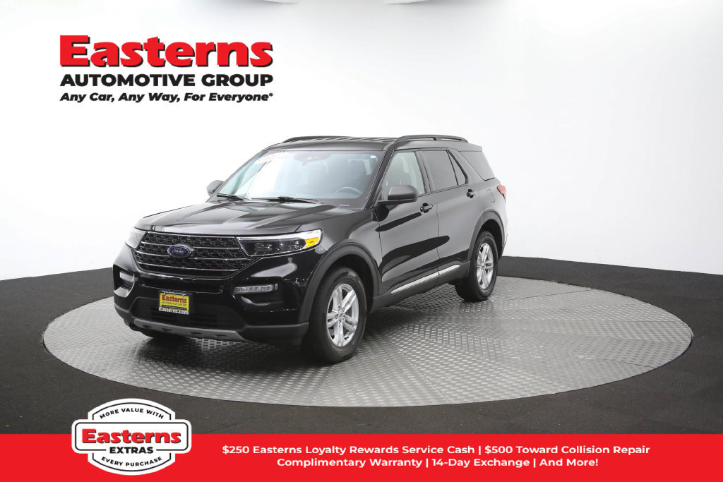 Used 2023 Ford Explorer XLT w/ Equipment Group 202A AWD/4WD image 57
