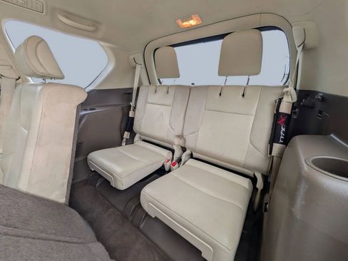 Used 2014 Lexus GX 460 w/ Premium Package AWD/4WD image 29