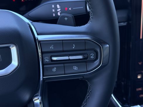 New 2026 GMC Yukon Denali AWD/4WD image 12