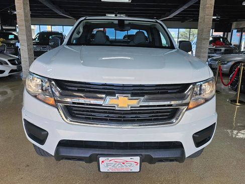 Used 2016 Chevrolet Colorado W/T w/ WT Convenience Package AWD/4WD image 2
