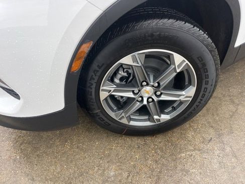 New 2025 Chevrolet Blazer LT w/ Convenience Package image 34