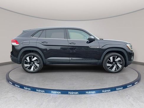 Used 2025 Volkswagen Atlas Cross Sport SE AWD/4WD image 5