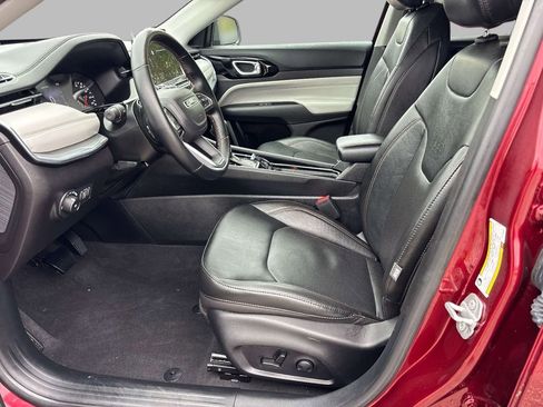 Certified 2022 Jeep Compass Limited AWD/4WD image 12