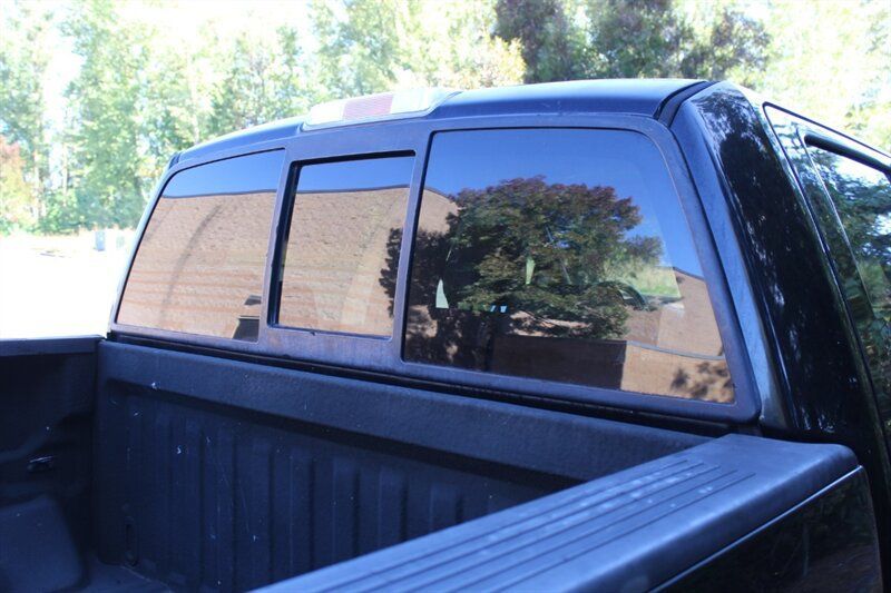 Used 2005 Ford F150 Lariat AWD/4WD image 16