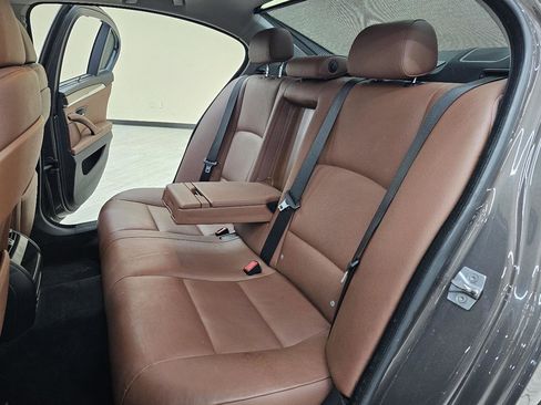 Used 2011 BMW 535i Sedan RWD image 24