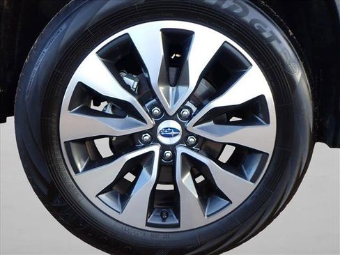 Certified 2024 Subaru Outback Limited image 5