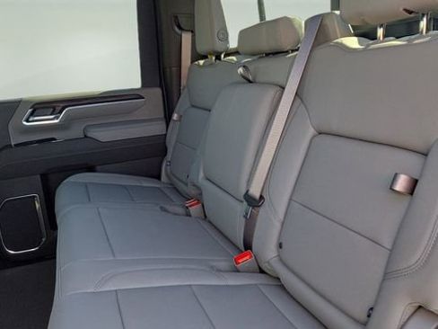 New 2026 GMC Sierra 2500 SLT w/ SLT Premium Package image 28