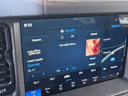 New 2025 Ford Bronco Badlands image 16