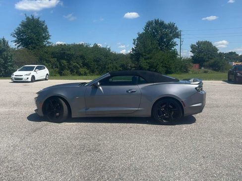 Used 2019 Chevrolet Camaro SS RWD image 4
