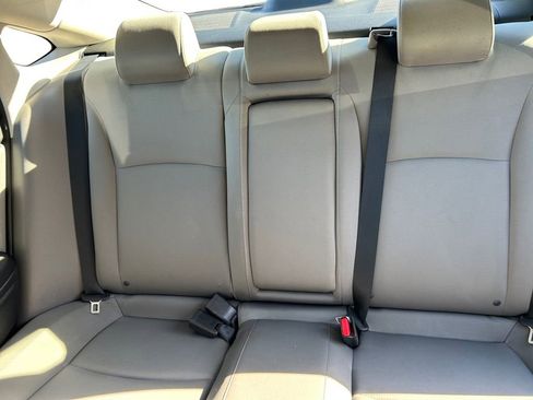 Used 2018 Honda Civic EX image 13