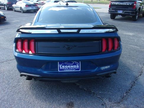 Used 2022 Ford Mustang Coupe w/ Equipment Group 101A RWD image 7