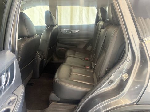 Used 2015 Nissan Rogue SL FWD image 22