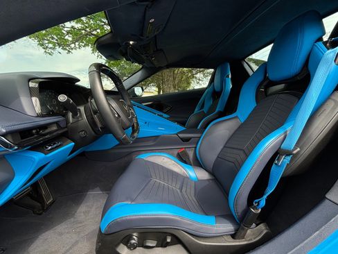 Used 2025 Chevrolet Corvette Z06 image 9