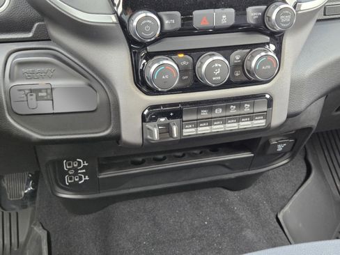 New 2024 RAM 2500 Big Horn w/ Bed Utility Group image 36