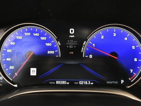 Used 2018 BMW 750i xDrive image 34