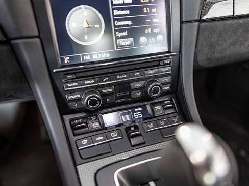 Used 2016 Porsche 911 GT3 RS image 30