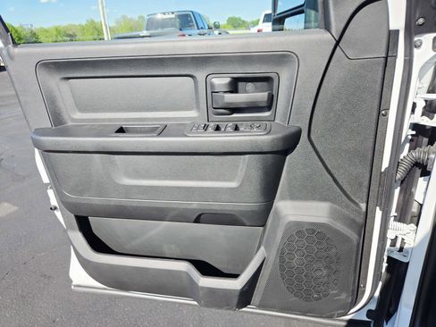 New 2026 RAM 3500 Tradesman image 30