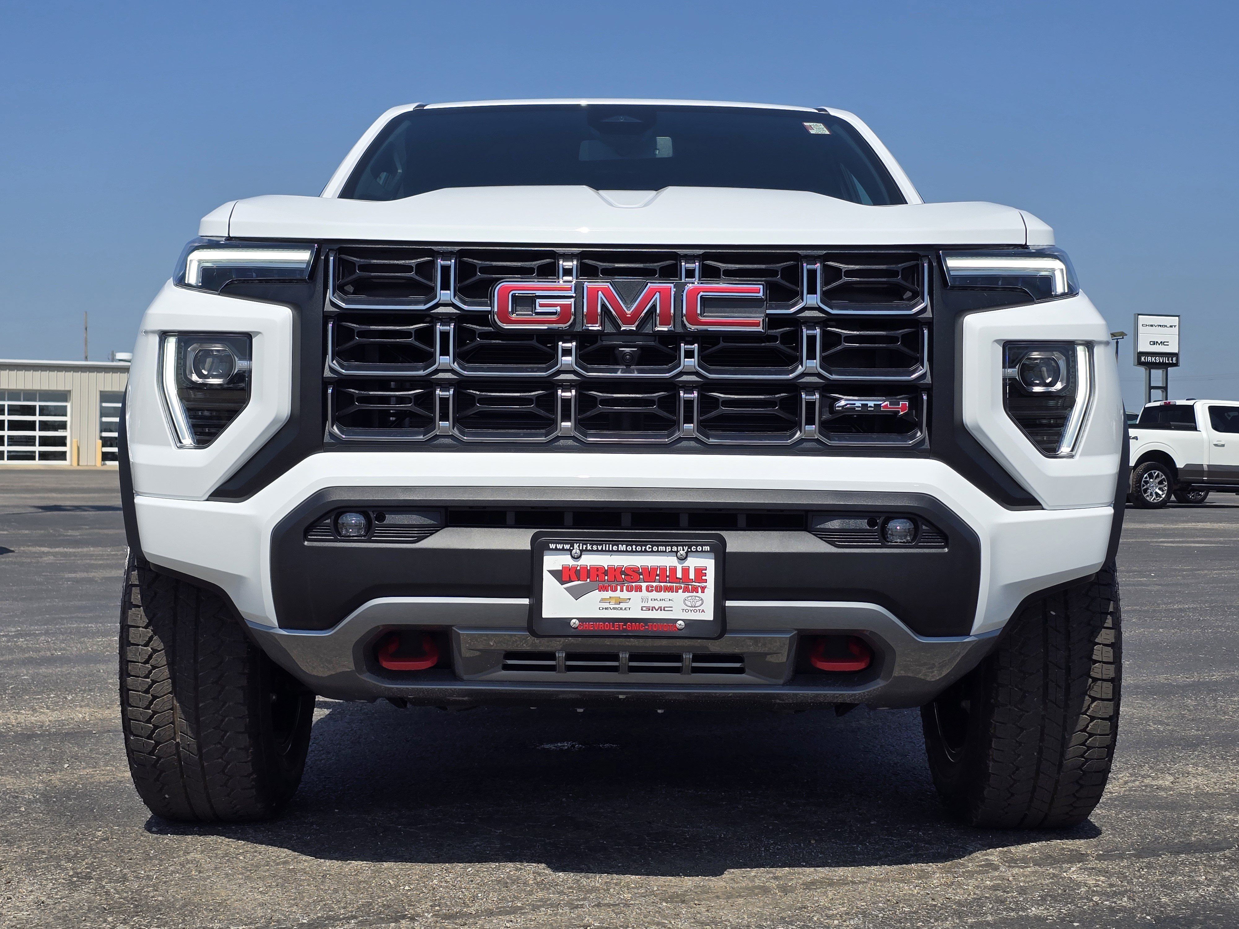 New 2026 GMC Canyon AT4 w/ Technology Plus Package AWD/4WD image 10