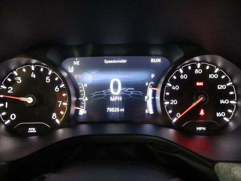 Used 2024 Jeep Compass Latitude AWD/4WD image 16