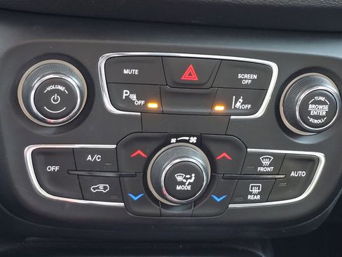 Used 2018 Jeep Compass Trailhawk w/ Leather Interior Group image 21