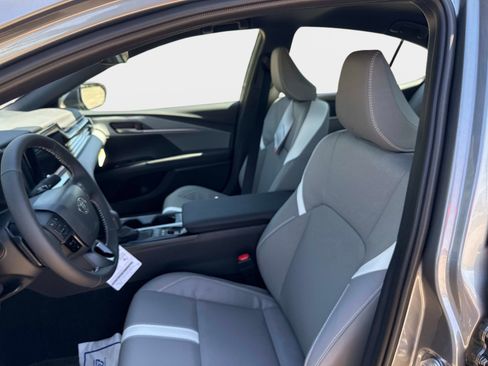 New 2026 Toyota Camry SE FWD image 19
