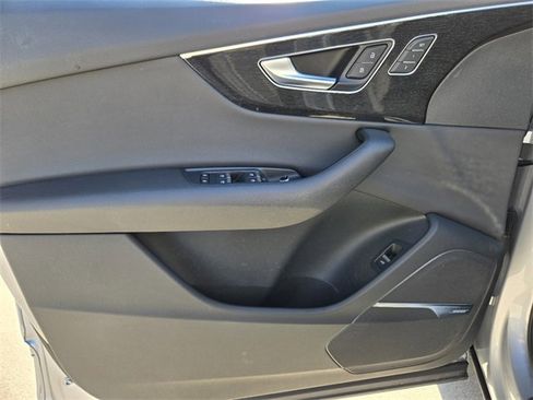 Used 2020 Audi Q7 3.0T Premium Plus image 20
