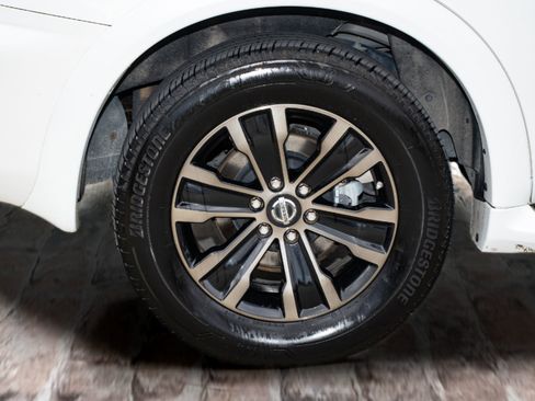 Used 2023 Nissan Armada SL w/ Midnight Edition Package image 44