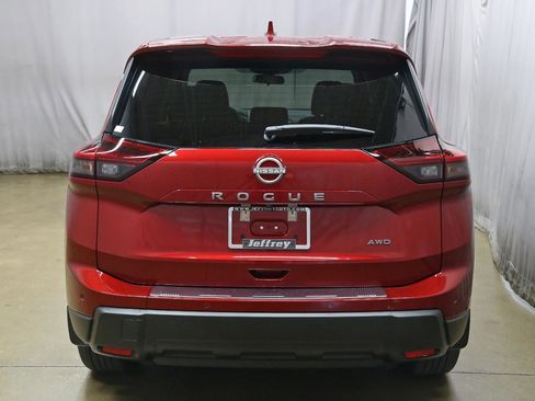 New 2026 Nissan Rogue SV image 15