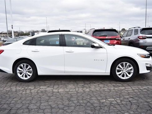 Used 2024 Chevrolet Malibu LT image 5