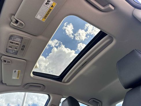 Used 2019 Honda Civic EX-L image 11