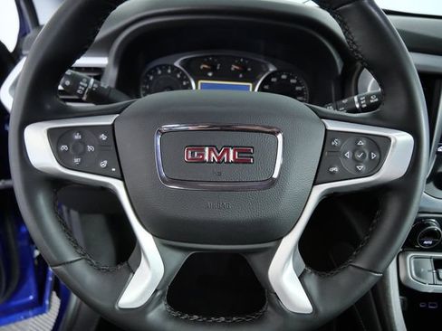 Used 2023 GMC Acadia SLT w/ Preferred Package AWD/4WD image 23