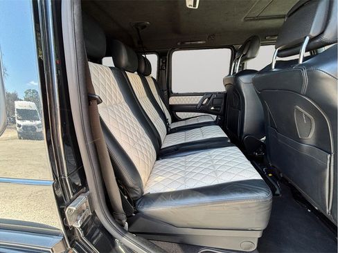 Used 2015 Mercedes-Benz G 63 AMG 4MATIC w/ PA6 Package image 41