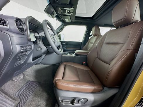 Used 2026 Toyota Land Cruiser image 15