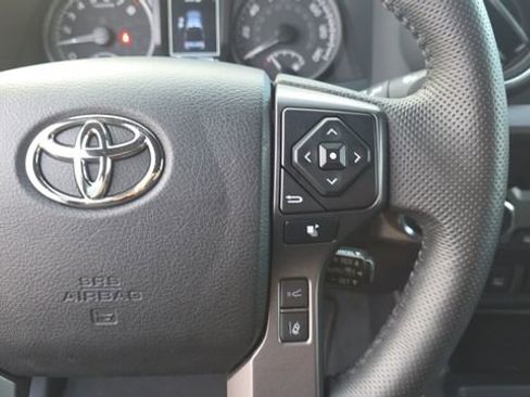 Used 2022 Toyota Tacoma TRD Off-Road w/ Technology Package image 23