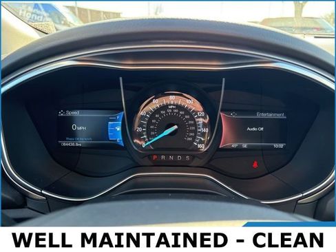Used 2017 Ford Fusion SE w/ Fusion SE Technology Package image 6