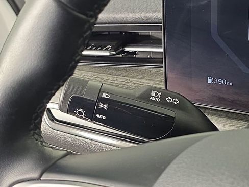 Used 2025 Kia K5 EX image 32