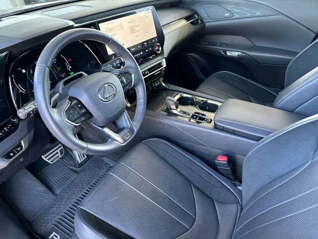 Used 2024 Lexus RX 500h F Sport w/ Convenience Package AWD/4WD image 10